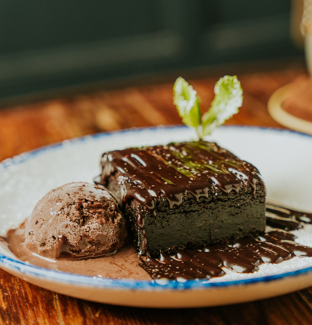 Dinner & Dining at The Plough in Cardiff